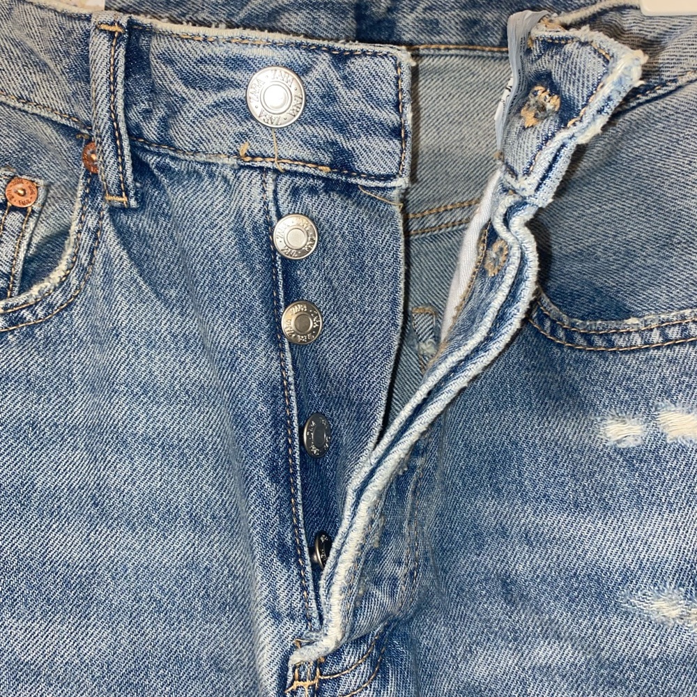 Zara distressed cropped cuffed jeans - Picture 3 of 6